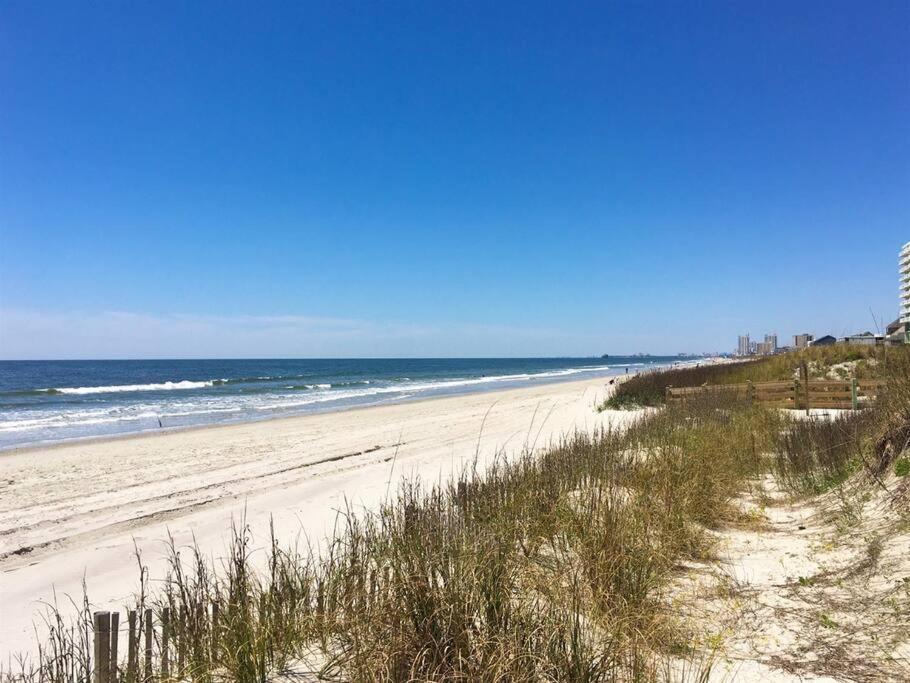 *2Br Oceanfront Retreat*King Ensuite*Pool*Nmb Cherry Grove*Pc4 Myrtle Beach Buitenkant foto